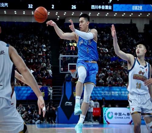 哈维被误用,球员组合影,响胜负,体彩宾果彩票网,体育彩票,宾果彩票网,足球彩票,篮球彩票,官方网站